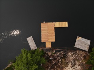 16x30 with finger 1.jpeg